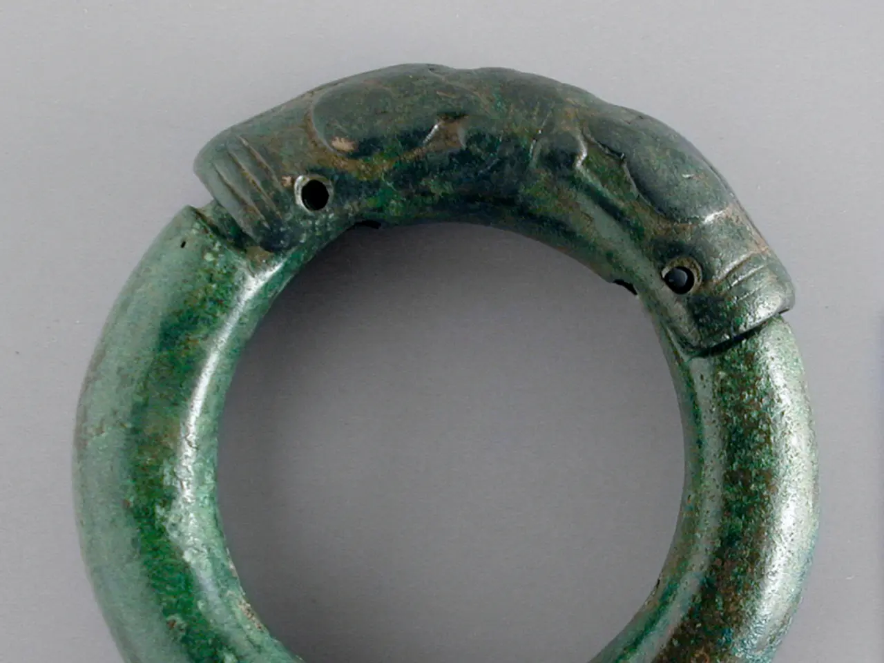 Harnessing the Mysteries of Magnetism: Exploring the Enigmatic Invisible Power