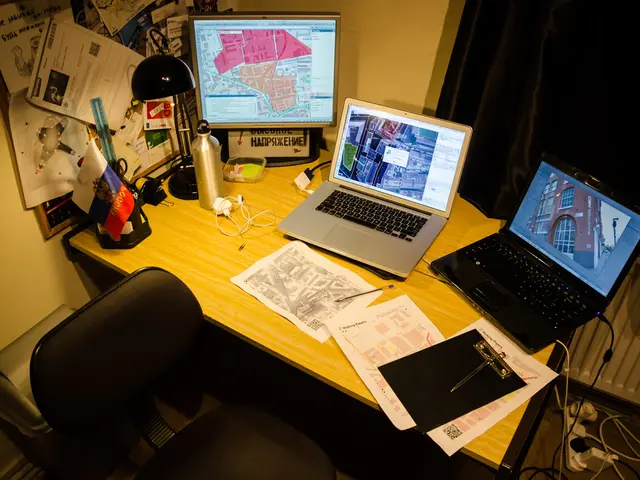 16 Items You'll Cherish Owning if Your Partner is Your Laptop