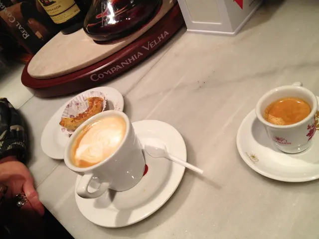 Distinguishing Oozing Fluids from Solid Objects: Insights into Brain Functioning