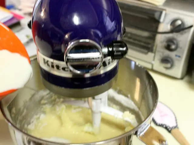 Reduced Spaces Becoming Efficient with Advanced Technology in Restaurants