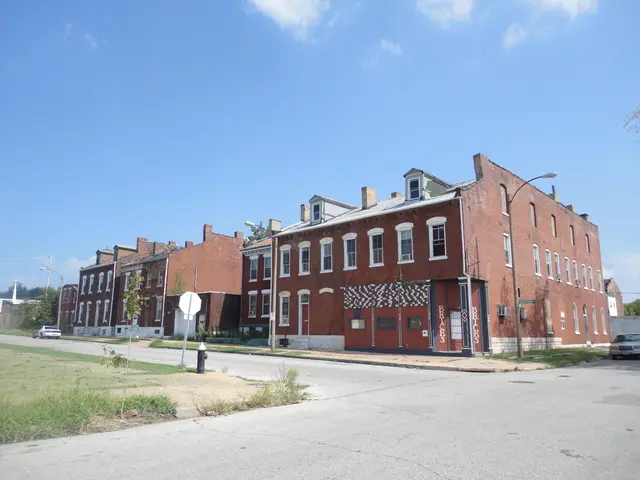 Electricity firm PG&E forecasts moderate expansion and reduced charges for customers by 2027,...