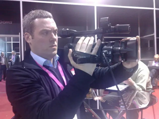 The Continuation of Max Payne's Descent: Max Payne 2