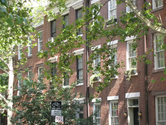 Signagelive's assets have been purchased by Navori Labs in a business transaction.