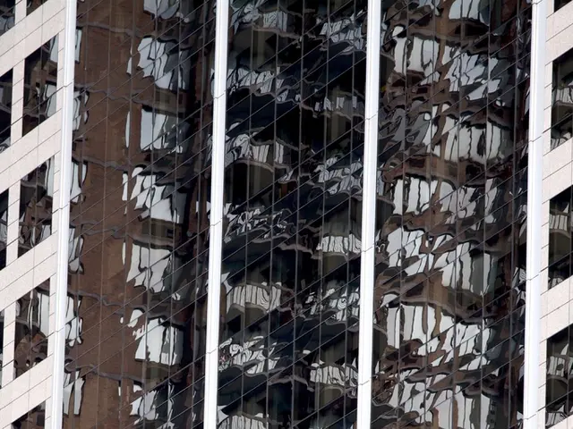 Installed Windows 11 with a mini 2.4GB ISO, ending up with an install size of only 8.36GB thanks to...