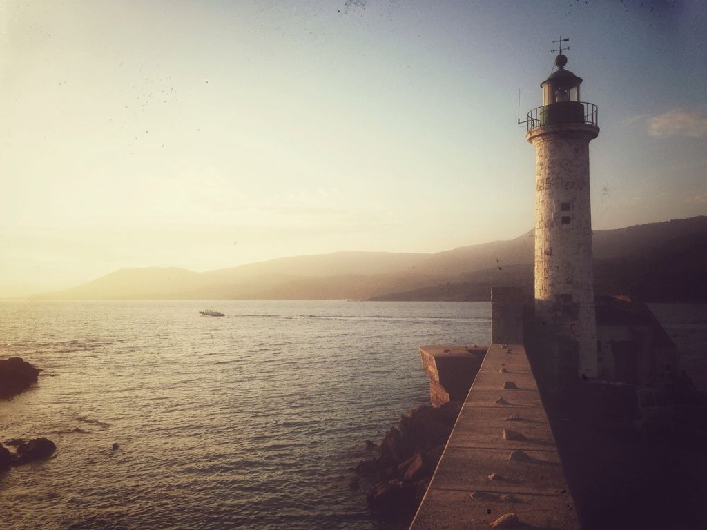 Extracting pH Indicator From Red Cabbage Leaves: A Familiar School Science Demo Utilizing...